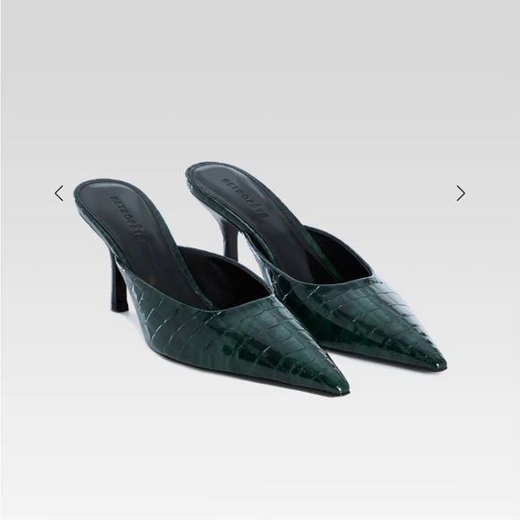 Retrofete Shoes - NIB-Retrofete Made in Italy Francesca Pine Kitten Mules